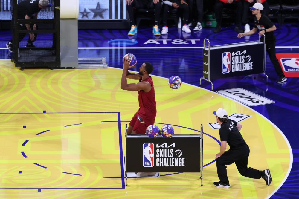 具备在一对 具备在一对