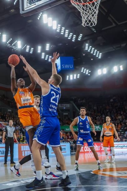 势尤为明显 势尤为明显